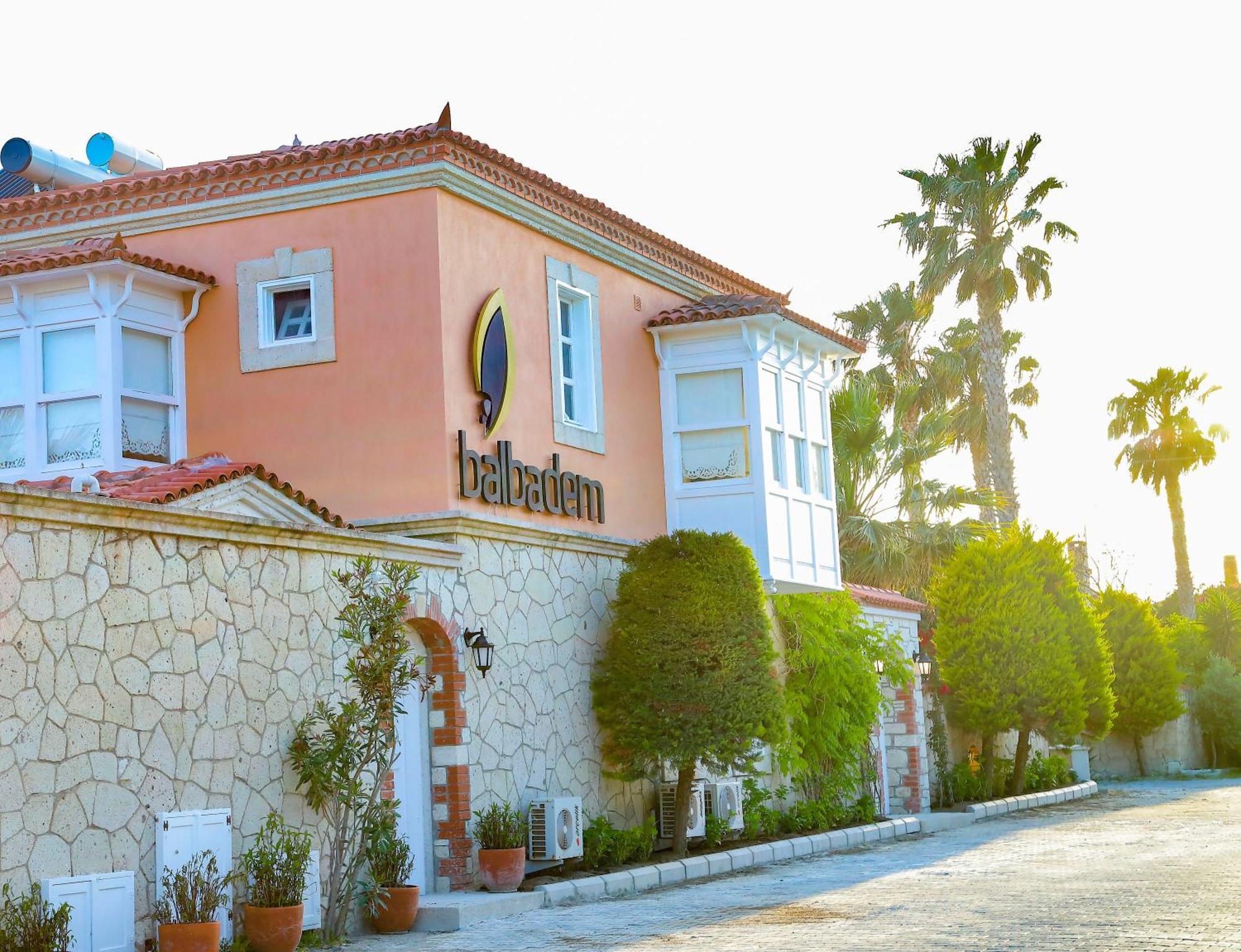 Alacati Balbadem Hotel (Adults Only) Eksteriør bilde